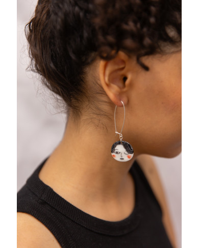 Aretes diseño color negro